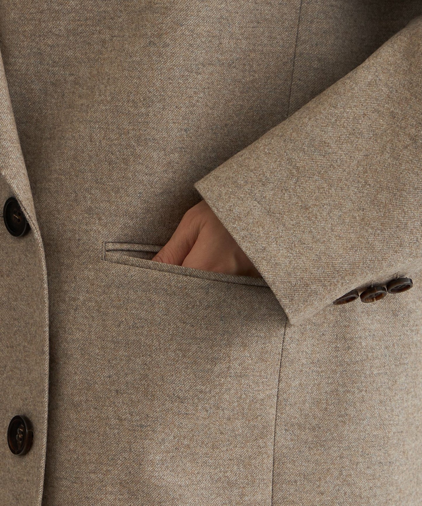 2342-Y7E0383442__P,42,